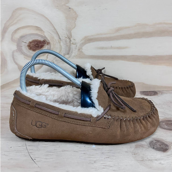 UGG Shoes Ugg Dakota Moccasin Slippers Slipon Brown Kids Big Unisex
